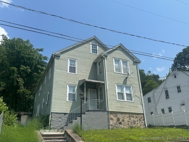 151 Beech St, Waterbury, CT 06704 - photo 19