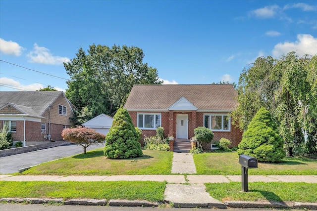 547 Anton St, Bridgeport, CT 06606 - photo 3