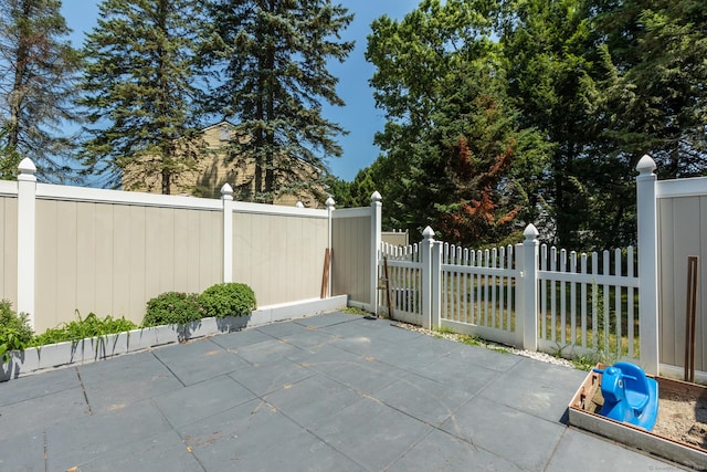 17 Saint Marc Cir Unit B, South Windsor, CT 06074 - photo 32