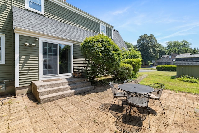 81 Butternut Cir, Wethersfield, CT 06109 - photo 38