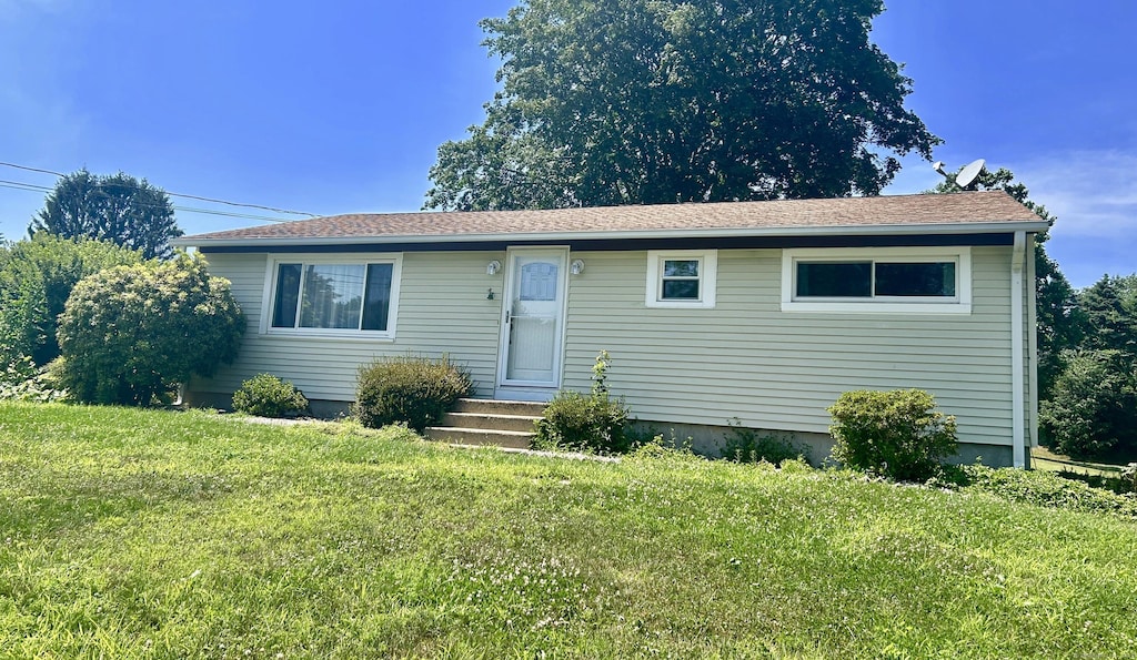 328 Canterbury Tpke, Norwich, CT 06360 - photo 1