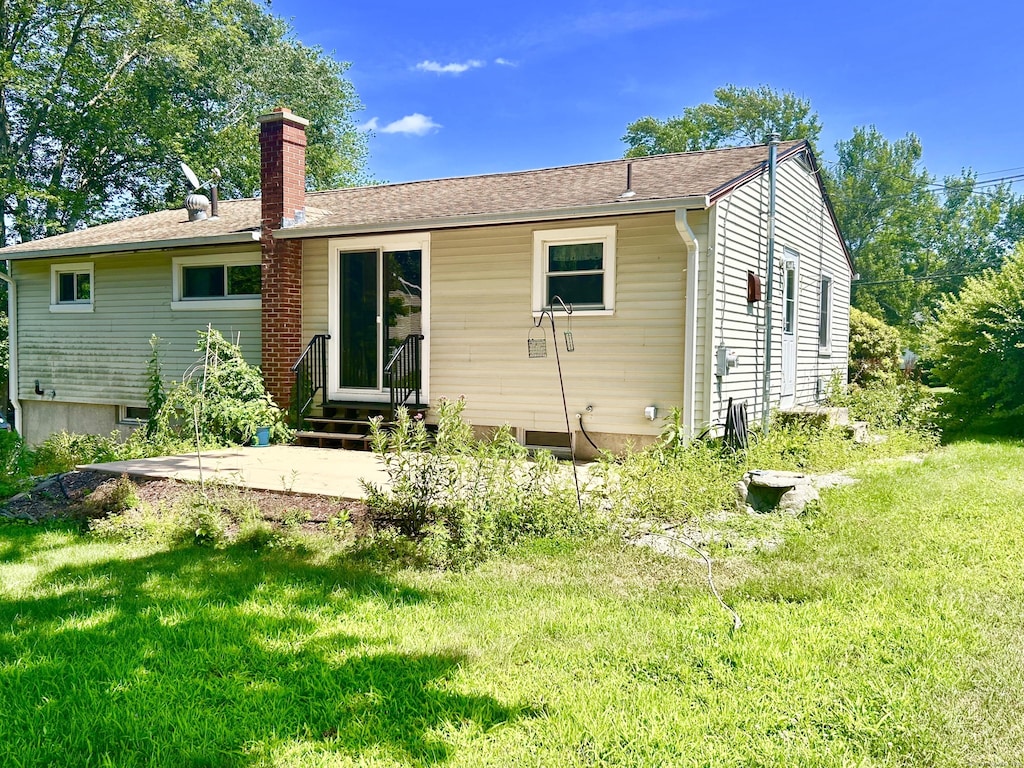 328 Canterbury Tpke, Norwich, CT 06360 - photo 3