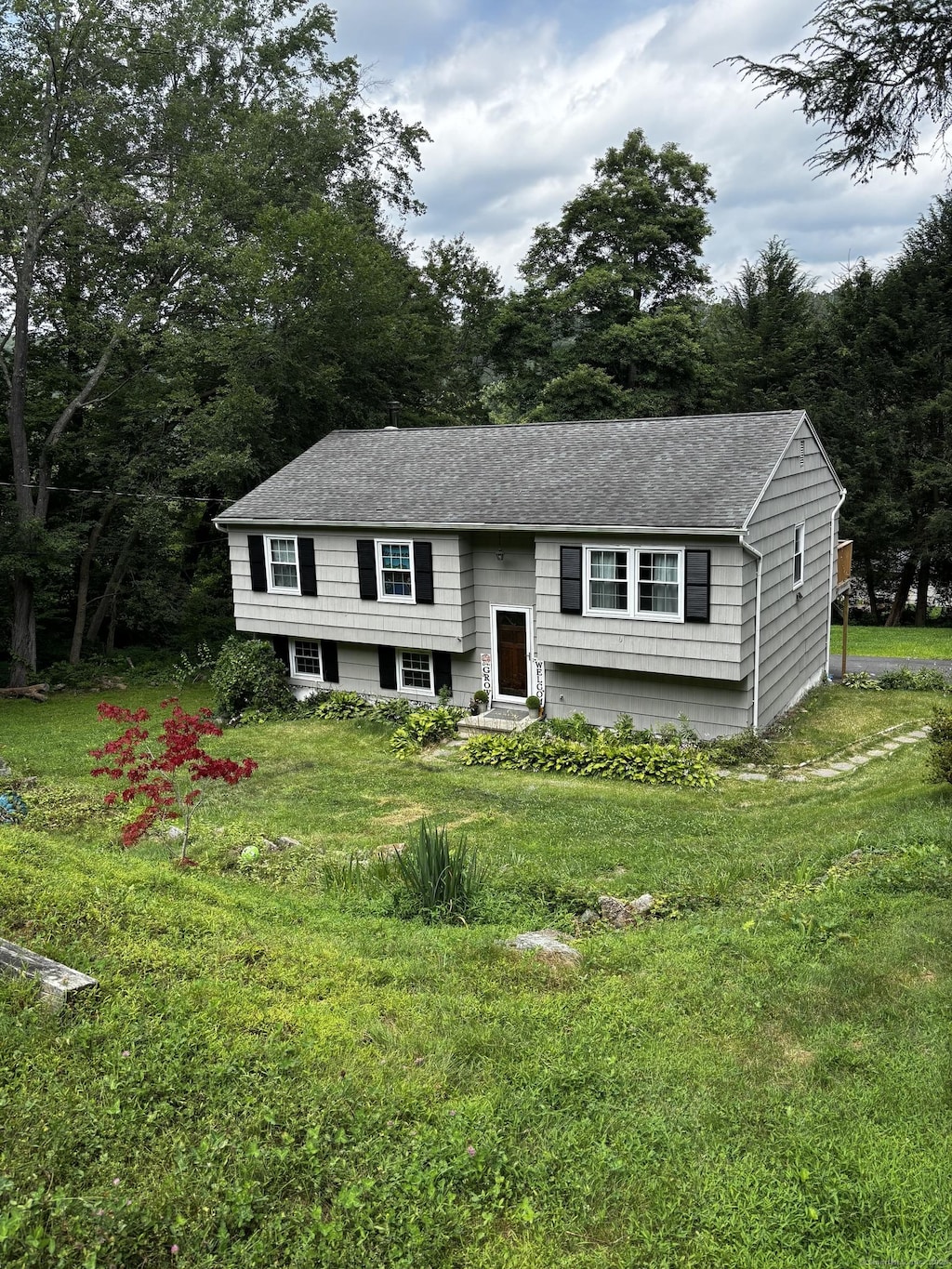 12 Scenic View Dr, Newtown, CT 06470 - photo 1