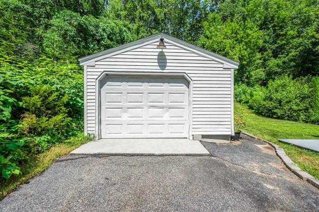 468 Hamilton Ave, Watertown, CT 06795 - photo 9