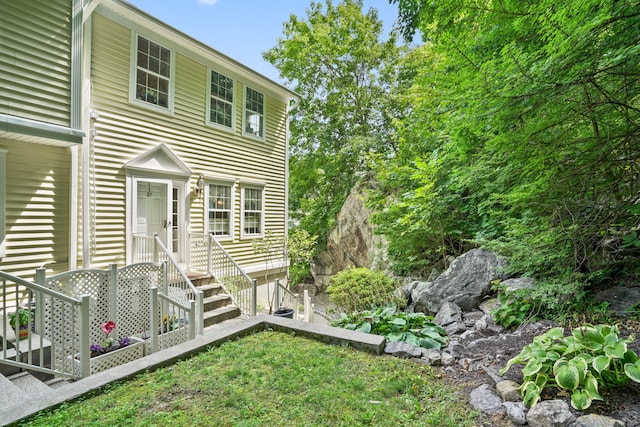633 Danbury Rd Apt 27, Ridgefield, CT 06877 - photo 3