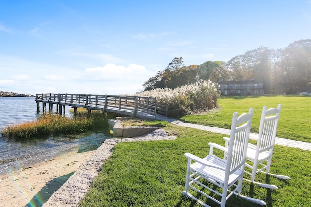 11 Harbour Vlg Unit B, Branford, CT 06405 - photo 1