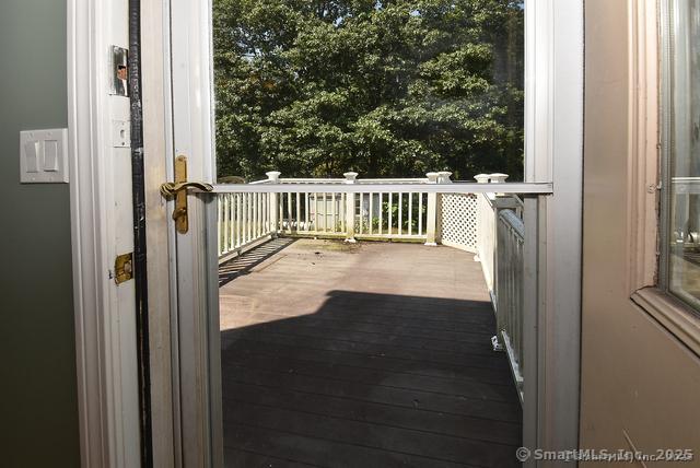 952 Tolland St Unit 952, East Hartford, CT 06108 - photo 9