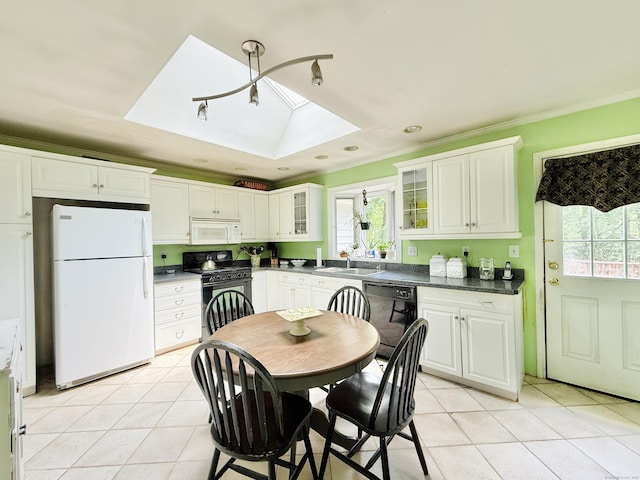 1 Greenlea Ln, Weston, CT 06883 - photo 2