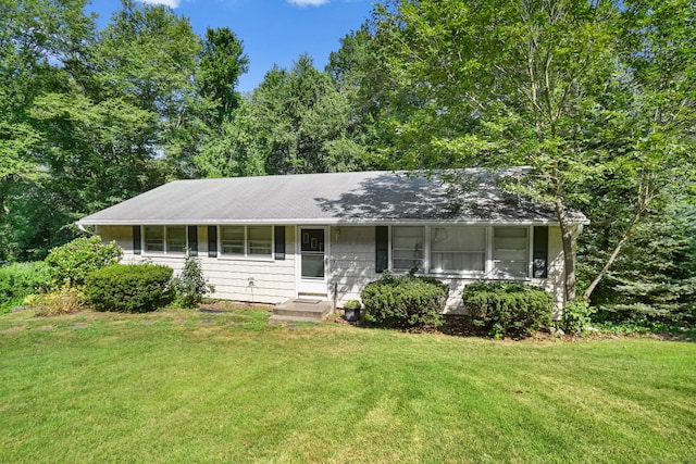 301 Weeping Willow Ln, Fairfield, CT 06825 - photo 1