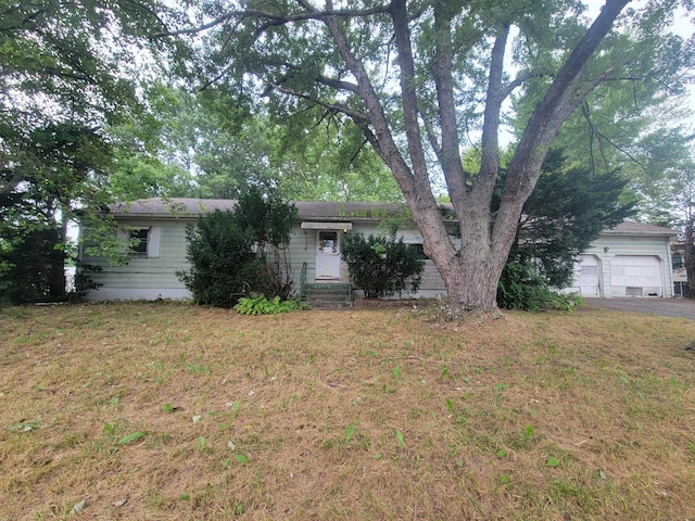 826 Brewer St, East Hartford, CT 06118 - photo 2
