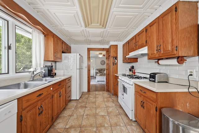 52 Chestnut Grove Rd, Watertown, CT 06795 - photo 6