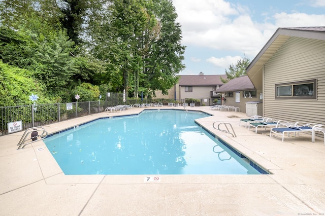 2437 Bedford St Unit A12, Stamford, CT 06905 - photo 3