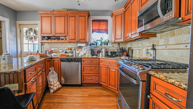 715 Wilcoxson Ave, Stratford, CT 06614 - photo 6