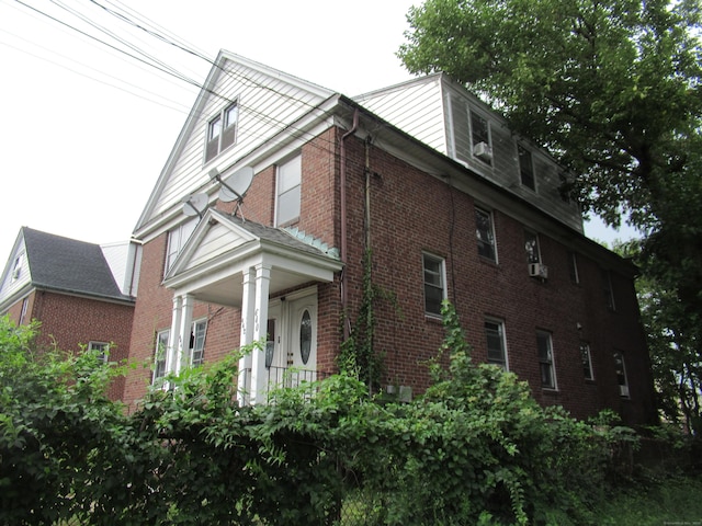 442 Wells St, Bridgeport, CT 06606 - photo 17
