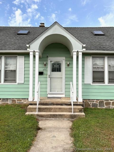 261 Colony St, Fairfield, CT 06824 - photo 1