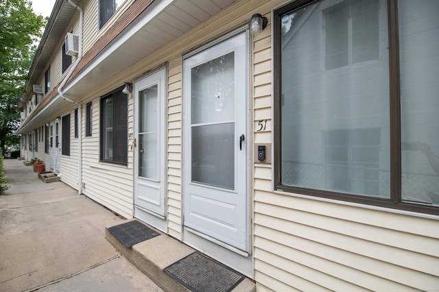 51 W Washington Ave Unit 51, Stamford, CT 06902 - photo 2