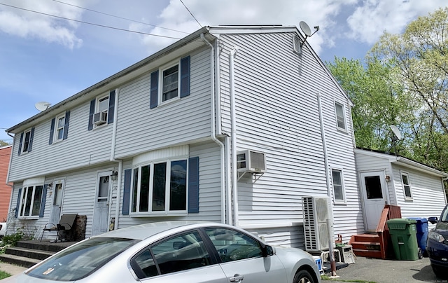 147 Rethal St, Southington, CT 06489 - photo 2