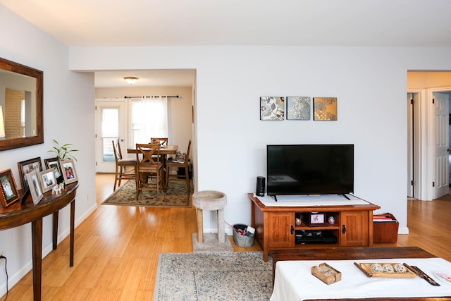 7 Standish Rd Apt 4, Stamford, CT 06902 - photo 6