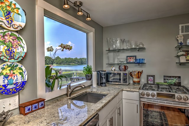 8 Captains Walk, Milford, CT 06460 - photo 24