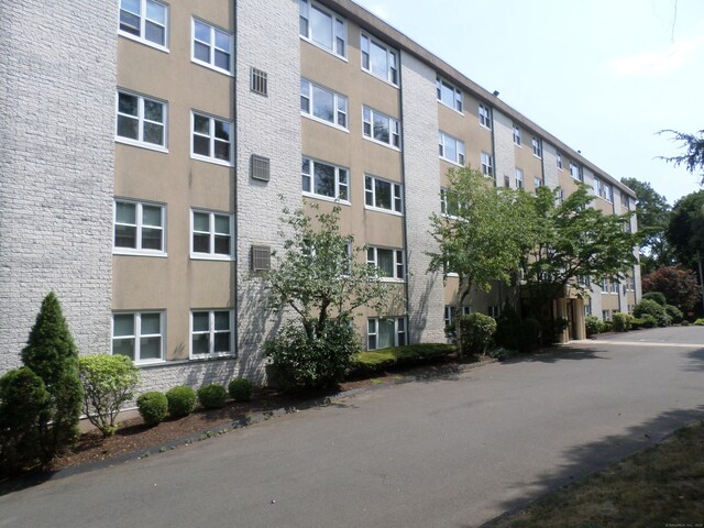 707 Mix Ave Apt 34, Hamden, CT 06514 - photo 33
