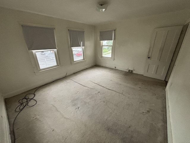 25 Clinton Ave, Middletown, CT 06457 - photo 22