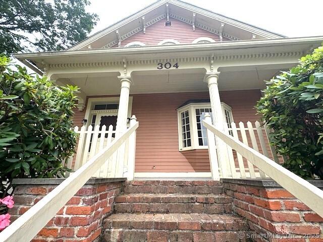 304 Asylum St, Norwich, CT 06360 - photo 5