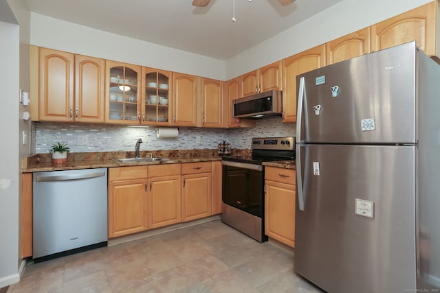 48 Riverview Dr Unit 48, Bridgeport, CT 06606 - photo 6