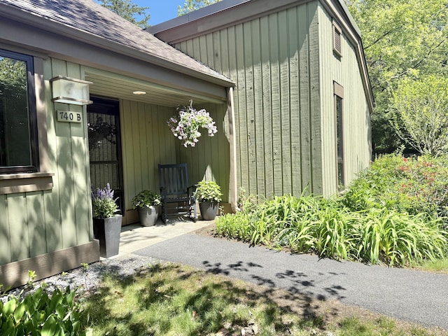 740 Heritage Vlg Unit B, Southbury, CT 06488 - photo 3