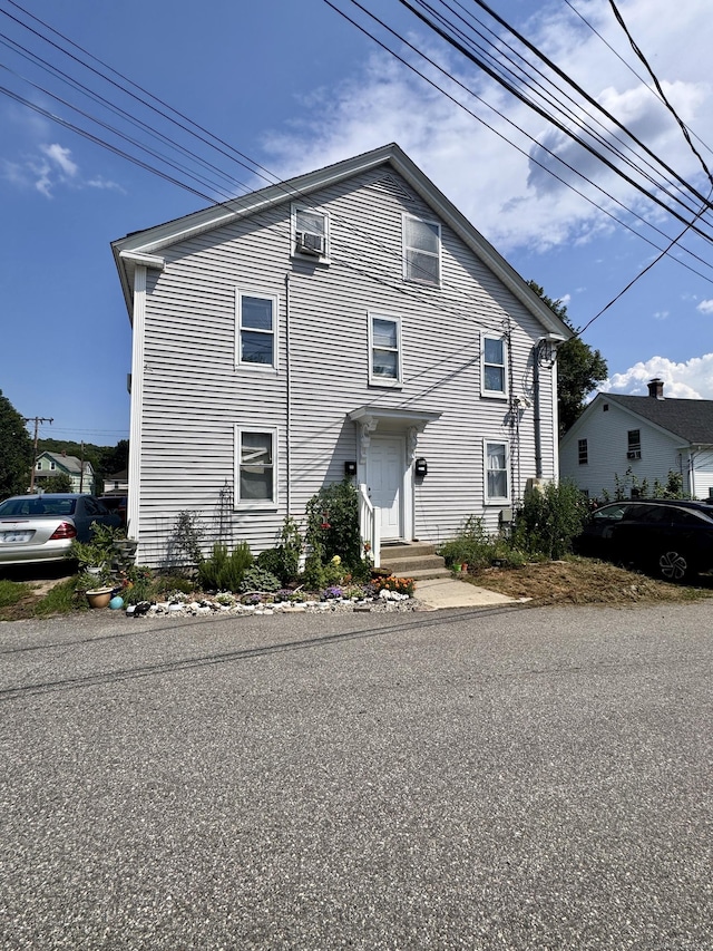 21 Union St, Plainfield, CT 06354 - photo 1