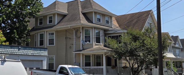 860 Colorado Ave, Bridgeport, CT 06604 - photo 2