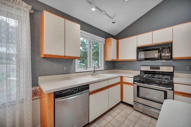 319 Thomaston Rd Unit 78, Watertown, CT 06795 - photo 12