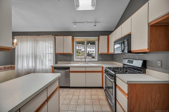 319 Thomaston Rd Unit 78, Watertown, CT 06795 - photo 14