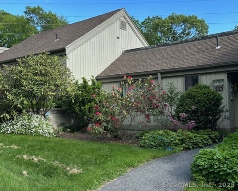 859 Heritage Vlg Unit B, Southbury, CT 06488 - photo 1