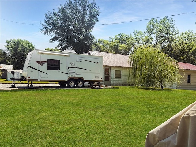 204 SE 4th St, Casey, IL 62420 - photo 24