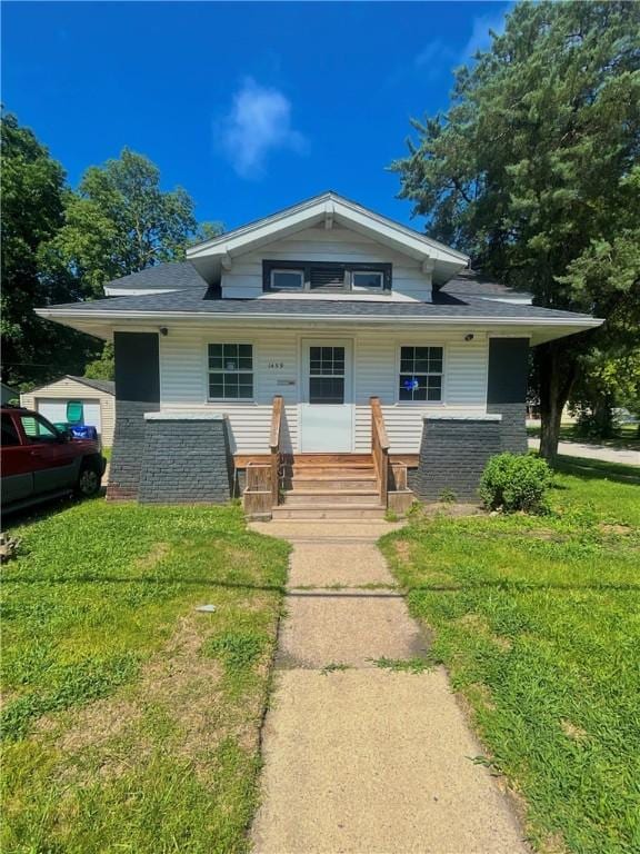 1459 Jasper St, Decatur, IL 62526 - photo 1