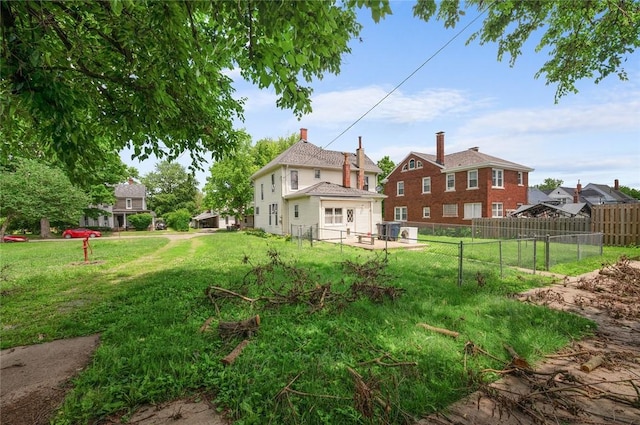 218 E Washington St, Paris, IL 61944 - photo 7