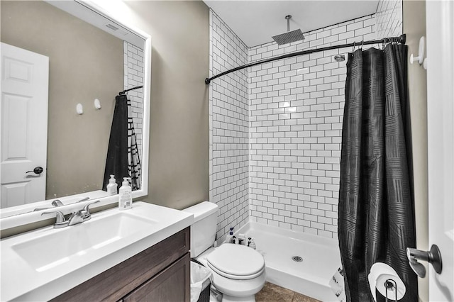 1435 Ashland Ave, Mt Zion, IL 62549 - bathroom with tiled shower, toilet, and vanity