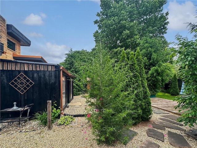 121 Charleston Ave, Mattoon, IL 61938 - view of yard featuring a deck