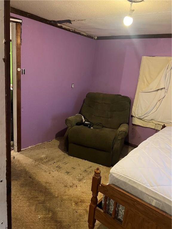 702 W Mulberry St, Robinson, IL 62454 - bedroom featuring carpet