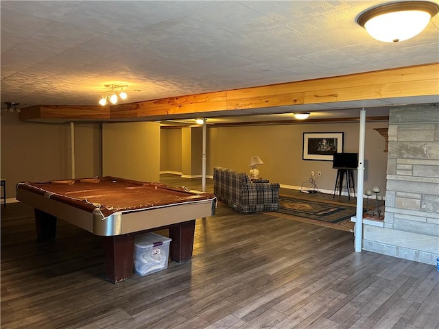 playroom with billiards, baseboards, and wood finished floors