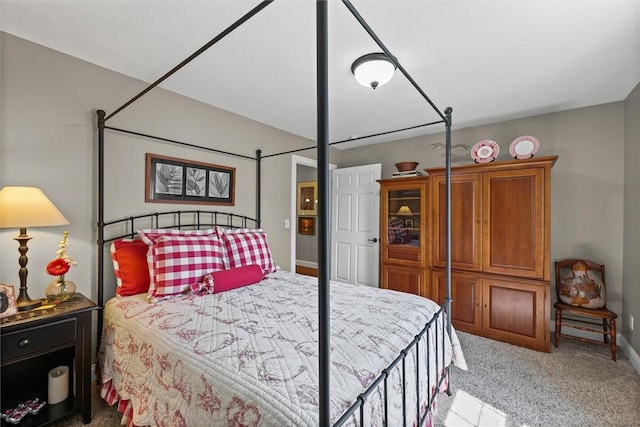 707 W Coolidge Ave, Charleston, IL 61920 - bedroom featuring carpet flooring and baseboards