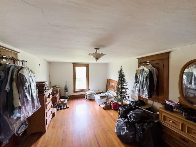 1625 Archer Ave, Marshall, IL 62441 - living room with light wood-style flooring