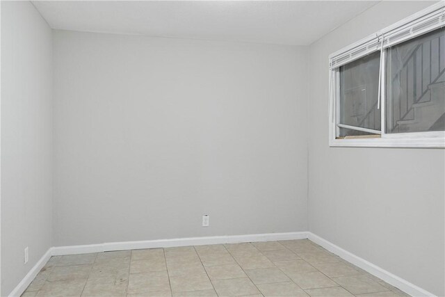 612 W Macon St, Decatur, IL 62522 - photo 21