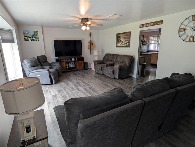 6749 N 1540th St, Paris, IL 61944 - photo 10