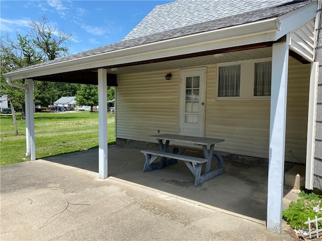 902 1st St, Charleston, IL 61920 - view of patio