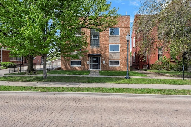 320 W Main St, Decatur, IL 62522 - photo 2
