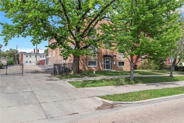 320 W Main St, Decatur, IL 62522 - photo 3