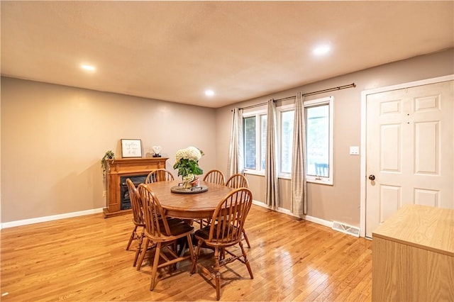 685 E Main St, Warrensburg, IL 62573 - dining area featuring light wood-style flooring and recessed lighting