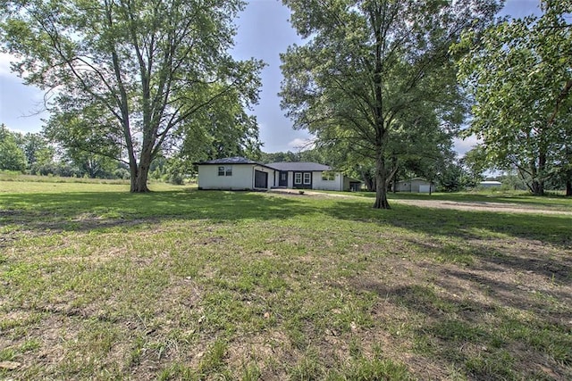 9365 Cabin Rd, Oakley, IL 62501 - photo 2