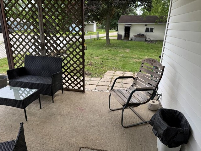 102 W Adams St, Toledo, IL 62468 - view of patio